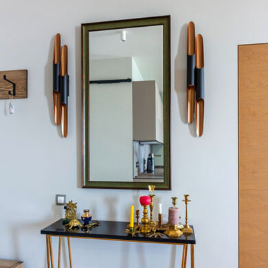 Modern Miniature